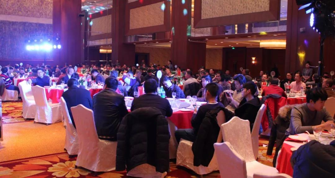 大连恒峰g22木匠活动现场