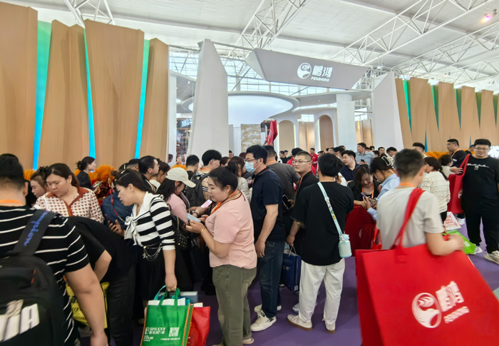 恒峰g22临沂全屋定制展